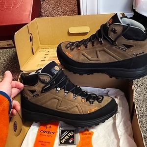Crispi gore-tex crossover light pro size 10 men